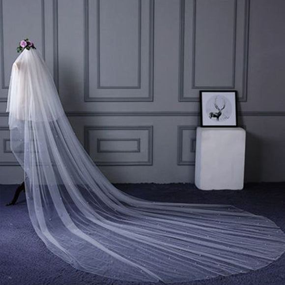 White Bridal veil, trailing veil, bridal white veil,pretty wedding veil
